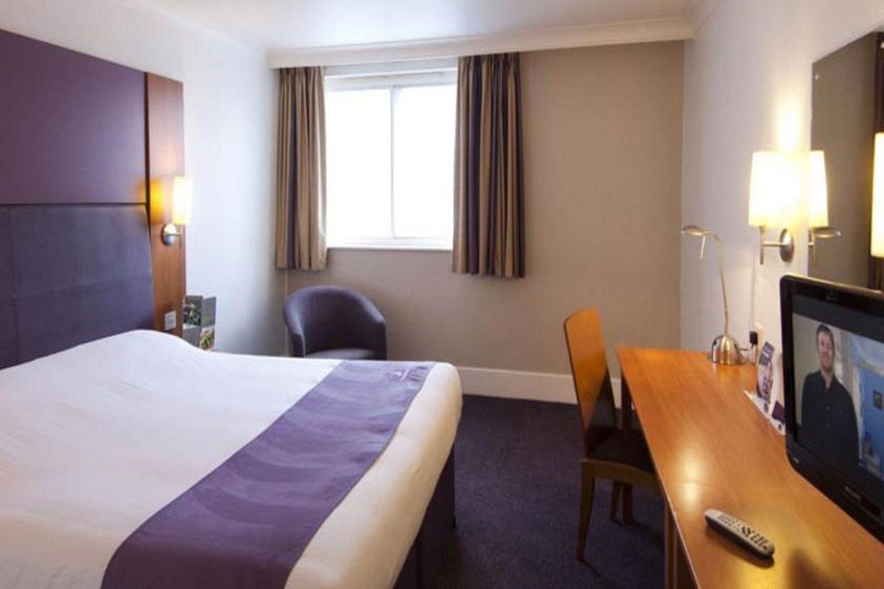 Premier Inn Durham City Centre Exterior foto